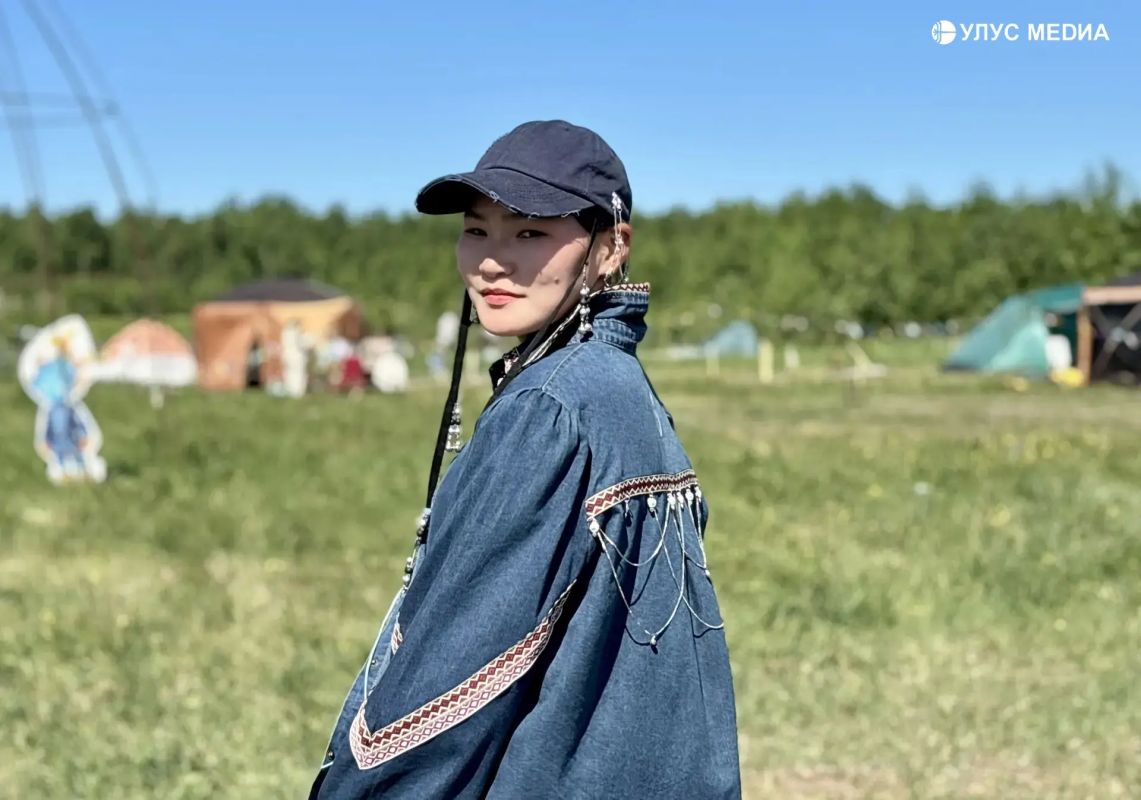 Впервые на Ысыахе Олонхо: в Кобяе провели конкурс детской моды Впервые на Ысыахе Олонхо: в Кобяе провели конкурс детской моды