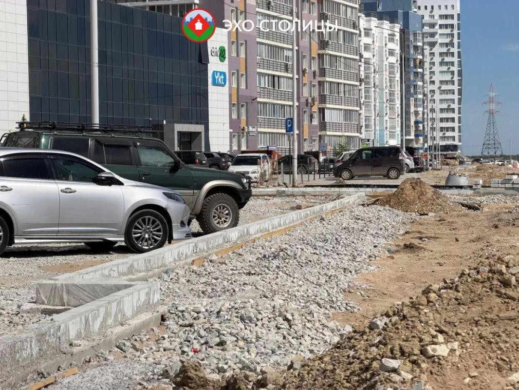 Фотофакт: в Якутске продолжается строительство улицы Ефимова Фотофакт: в Якутске продолжается строительство улицы Ефимова
