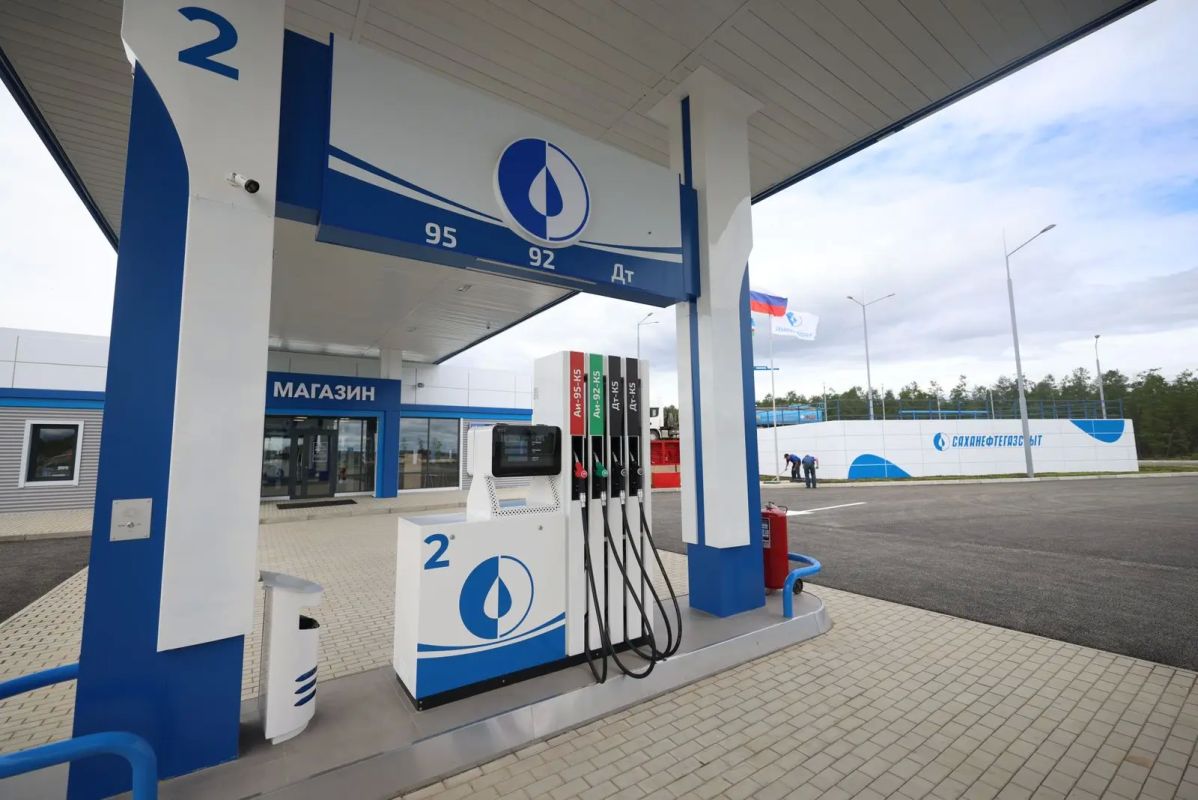 «Саханефтегазсбыт» повысил цены на топливо в Якутии