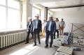 В ходе рабочей поездки в Горный район Глава Республики Саха (Якутия) Айсен Николаев проверил ход капитального ремонта Центра развития ребенка - детского сада № 8 «Сардаана» имени Х.К. Татариновой в селе Бердигестях
