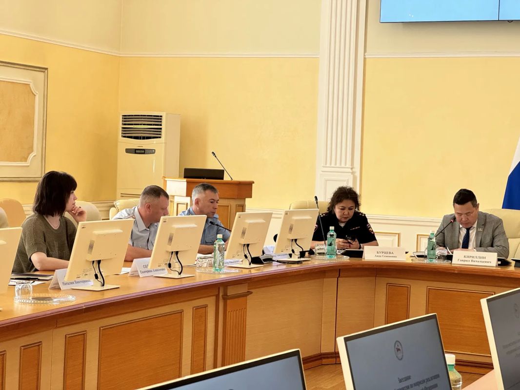 Межведомственная комиссия Якутии определила приоритеты миграционной политики в условиях новых вызовов Межведомственная комиссия Якутии определила приоритеты миграционной политики в условиях новых вызовов