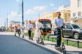 Молодожены устроили пробег на электросамокатах в Якутске