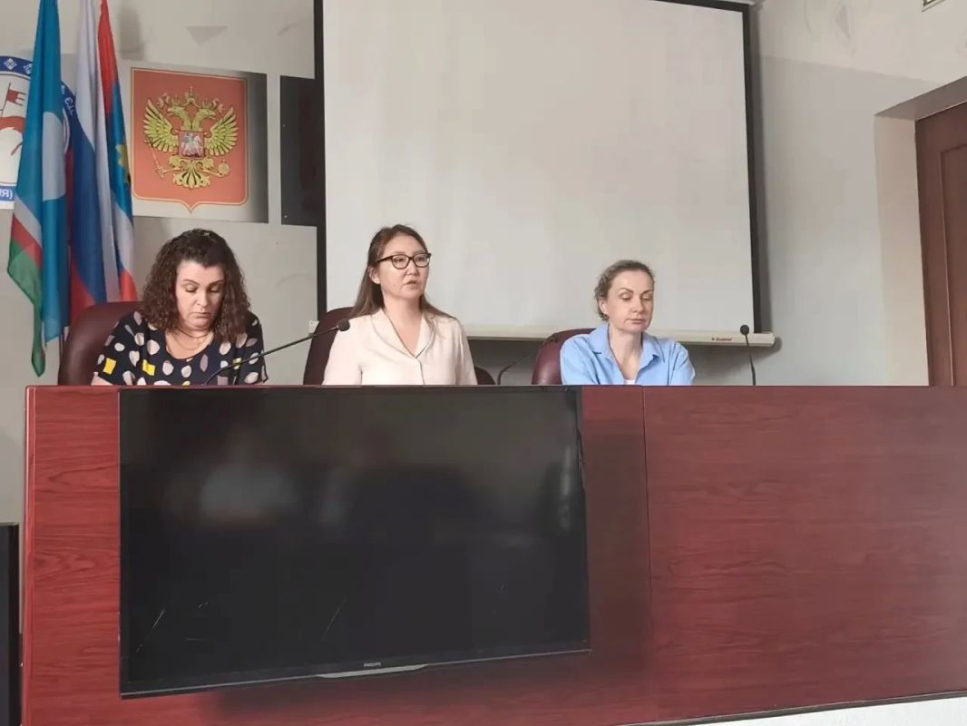 Специалисты Минздрава Якутии провели профилактический визит в Алданском районе Специалисты Минздрава Якутии провели профилактический визит в Алданском районе
