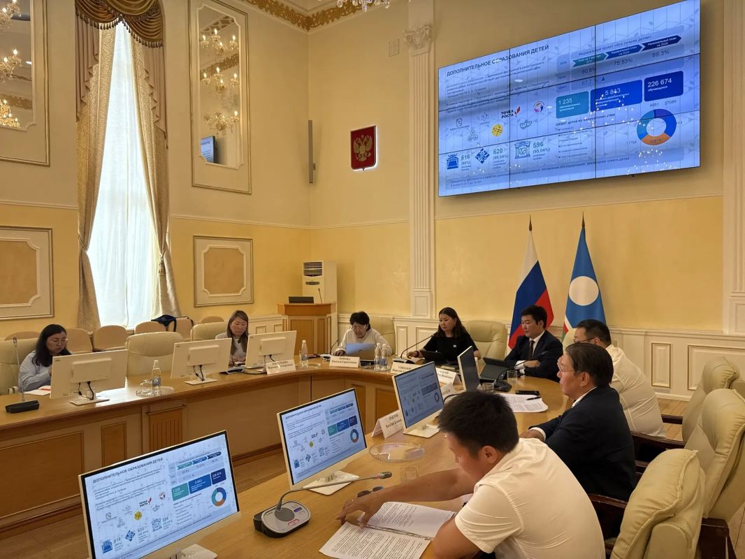 Директор Центра «Сосновый бор» приняла участие в пресс-конференции Минобрнауки Якутии по итогам учебного года Директор Центра «Сосновый бор» приняла участие в пресс-конференции Минобрнауки Якутии по итогам учебного года