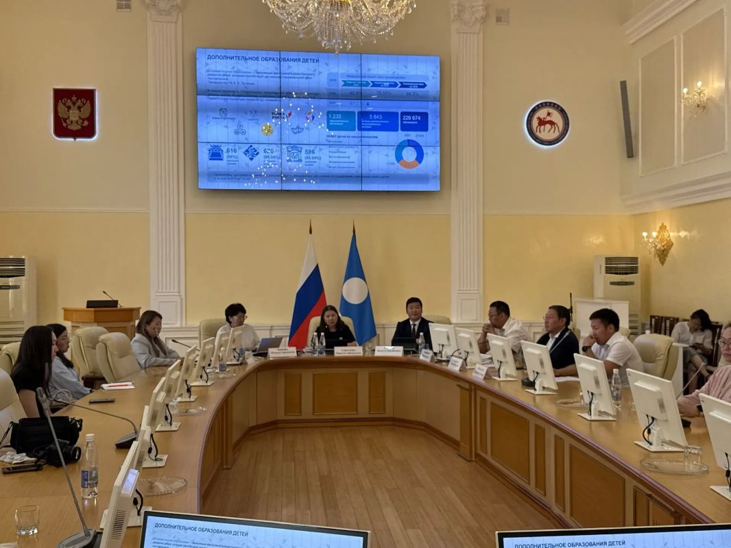 Директор Центра «Сосновый бор» приняла участие в пресс-конференции Минобрнауки Якутии по итогам учебного года