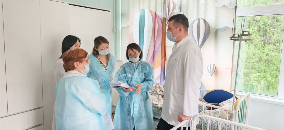 Специалисты Минздрава Якутии оказали организационно-методическую помощь Нерюнгринской ЦРБ Специалисты Минздрава Якутии оказали организационно-методическую помощь Нерюнгринской ЦРБ