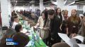 С начала 2026 года временную работу получили 612 несовершеннолетних, из них 574 подростка были трудоустроены в период с 1 июня по 15 июля, сообщили в Государственном комитете Республики Саха (Якутия) по занятости населения