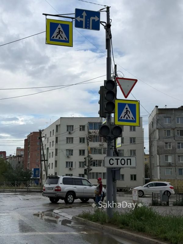 #пишут Лермонтова Каландарашвили не работают светофор