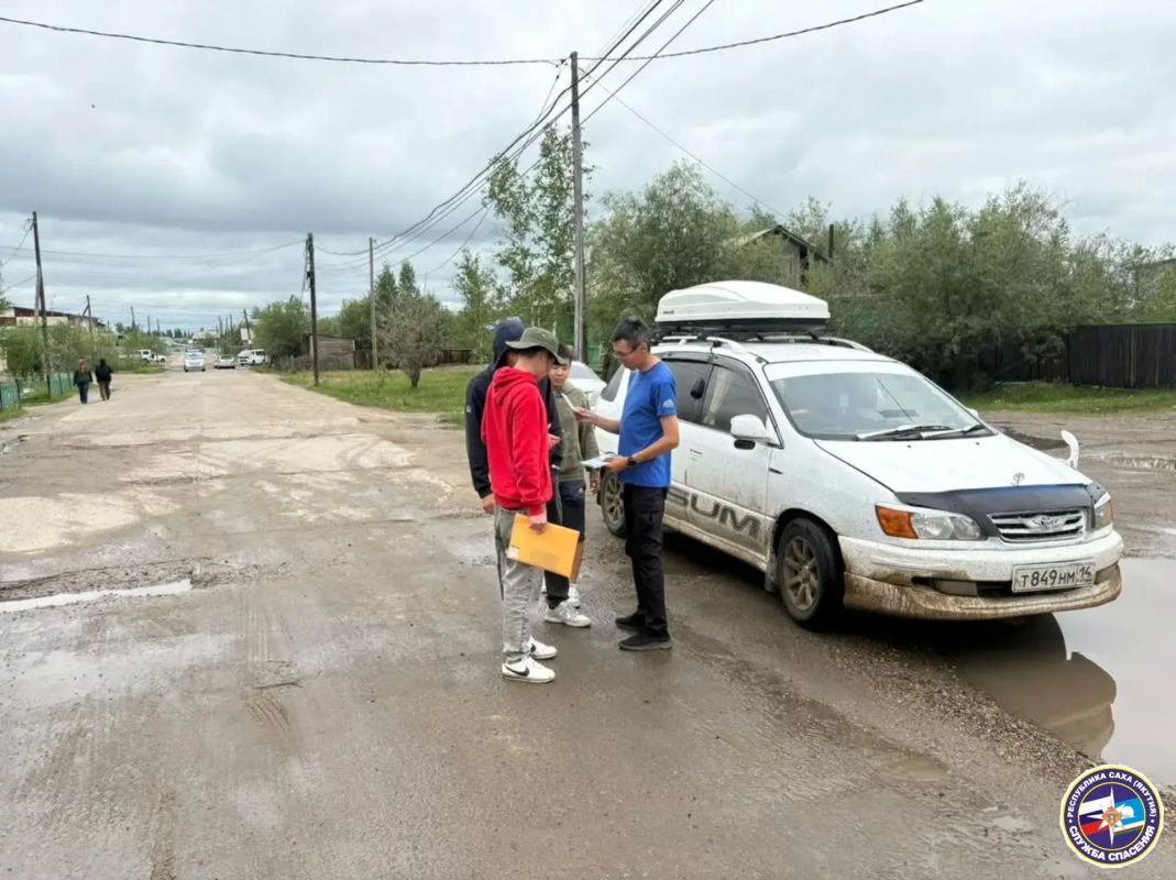 В Сунтаре спасатели провели профилактический рейд в рамках акции «Вода – безопасная территория»