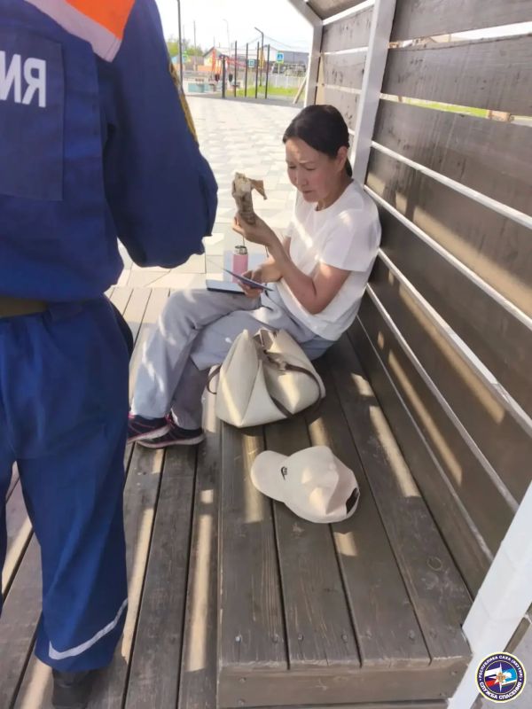 В Таттинском улусе спасатели провели профилактический патруль в рамках акции «Вода — безопасная территория» В Таттинском улусе спасатели провели профилактический патруль в рамках акции «Вода — безопасная территория»