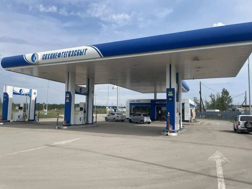 Сенокос без сбоев: в Томпонском районе организовали обеспечение аграриев топливом
