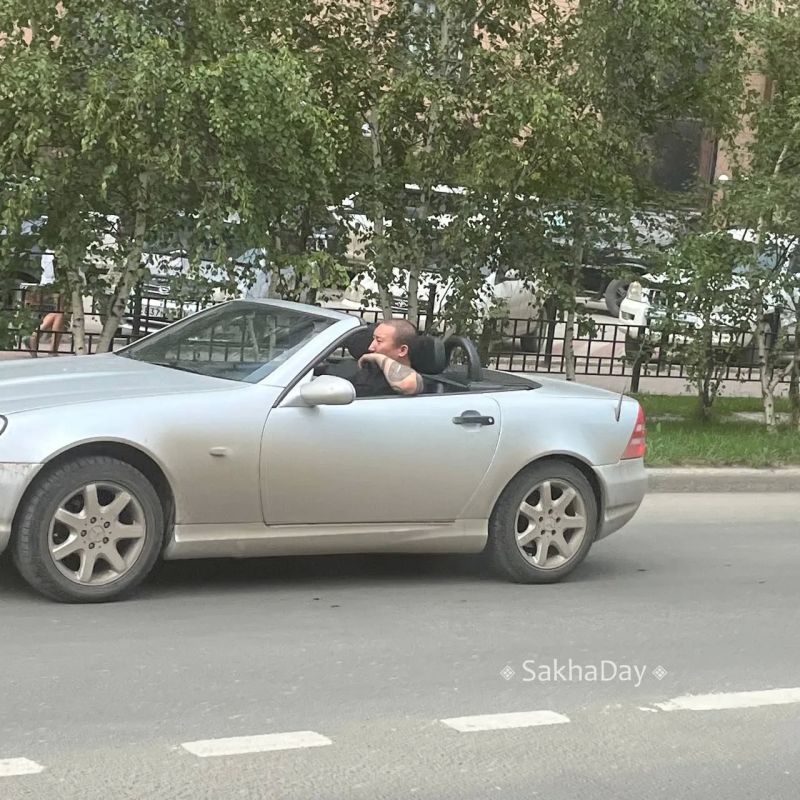 А я сяду в кабриолет А я сяду в кабриолет