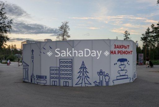 Нарисовали достопримечательности Якутска: стела Бекетова, русский театр, скамейка (?), КПДшки