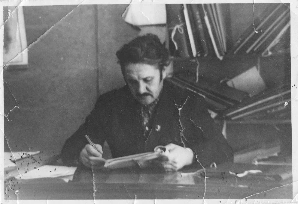 История семьи горнорабочего геологической службы Якутии Нежданинского ГОКа Игоря Малых неразрывно связана с освоением недр История семьи горнорабочего геологической службы Якутии Нежданинского ГОКа Игоря Малых неразрывно связана с освоением недр