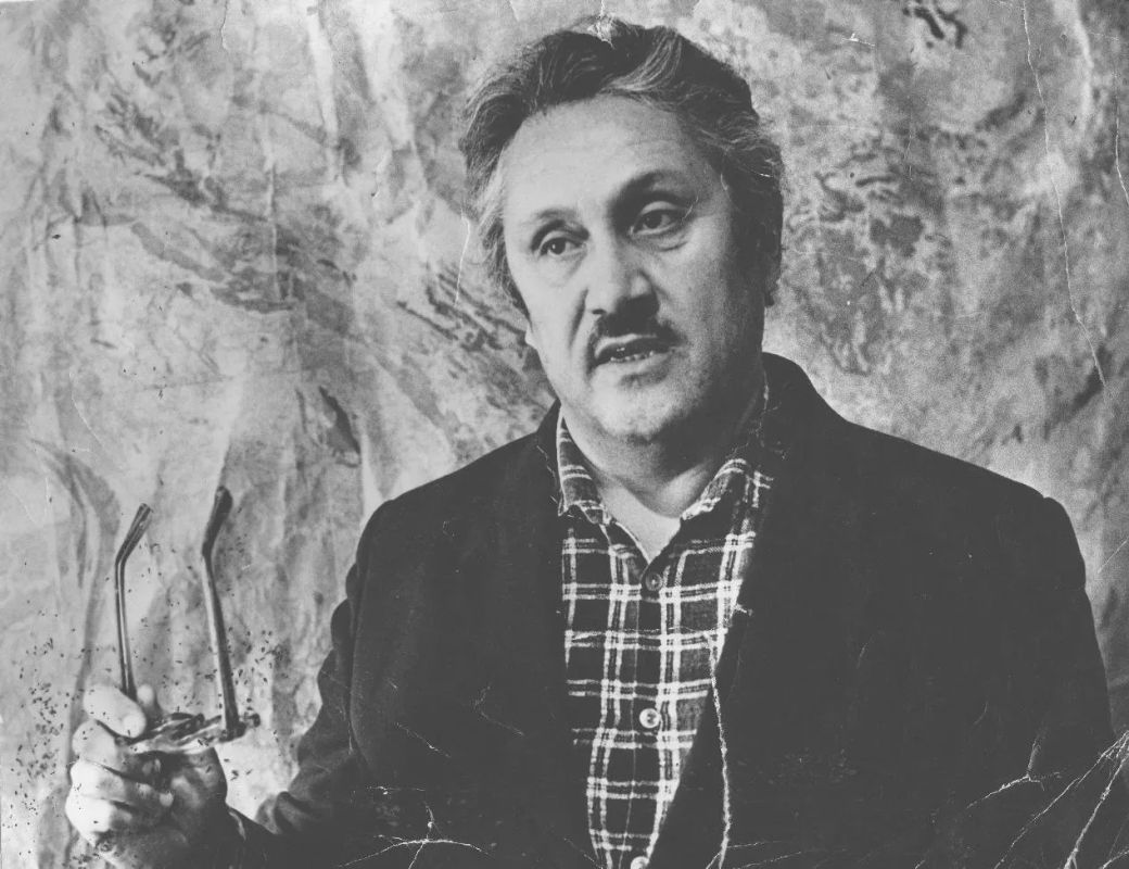 История семьи горнорабочего геологической службы Якутии Нежданинского ГОКа Игоря Малых неразрывно связана с освоением недр История семьи горнорабочего геологической службы Якутии Нежданинского ГОКа Игоря Малых неразрывно связана с освоением недр