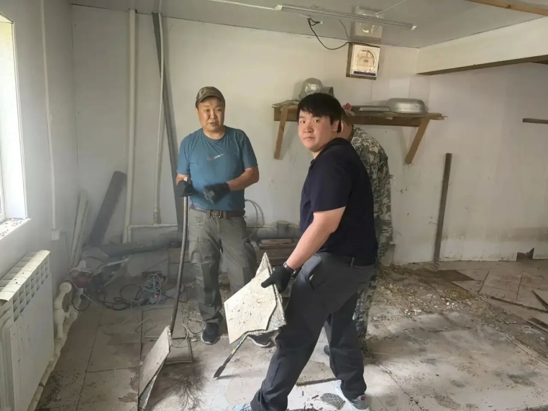 Экологический субботник в зоопарке «ОртоДойду» Экологический субботник в зоопарке «ОртоДойду»