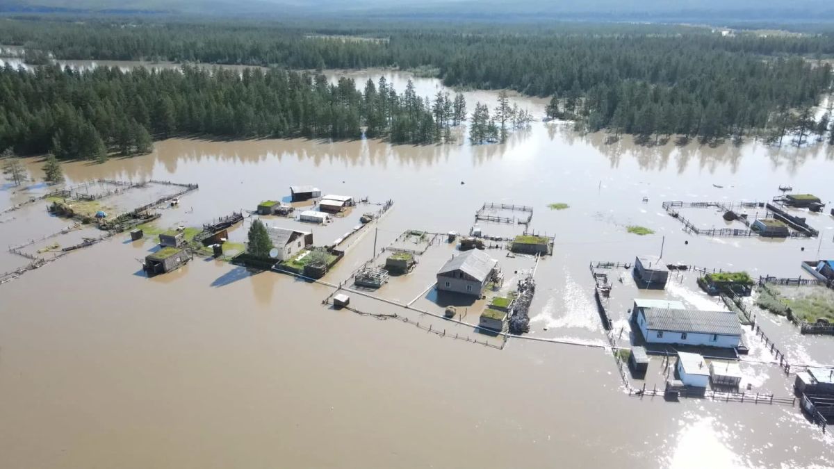 Горнай улууун култууратын идэлээх сойууа халаан уутуттан эмсээлээбит Верхоянскай улууун олохтоохторугар п-харчы кмтн оордо