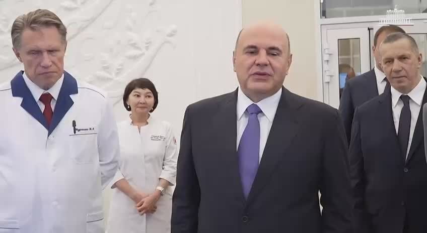 Михаил Мишустин начал рабочую поездку по регионам Дальнего Востока и Сибири
