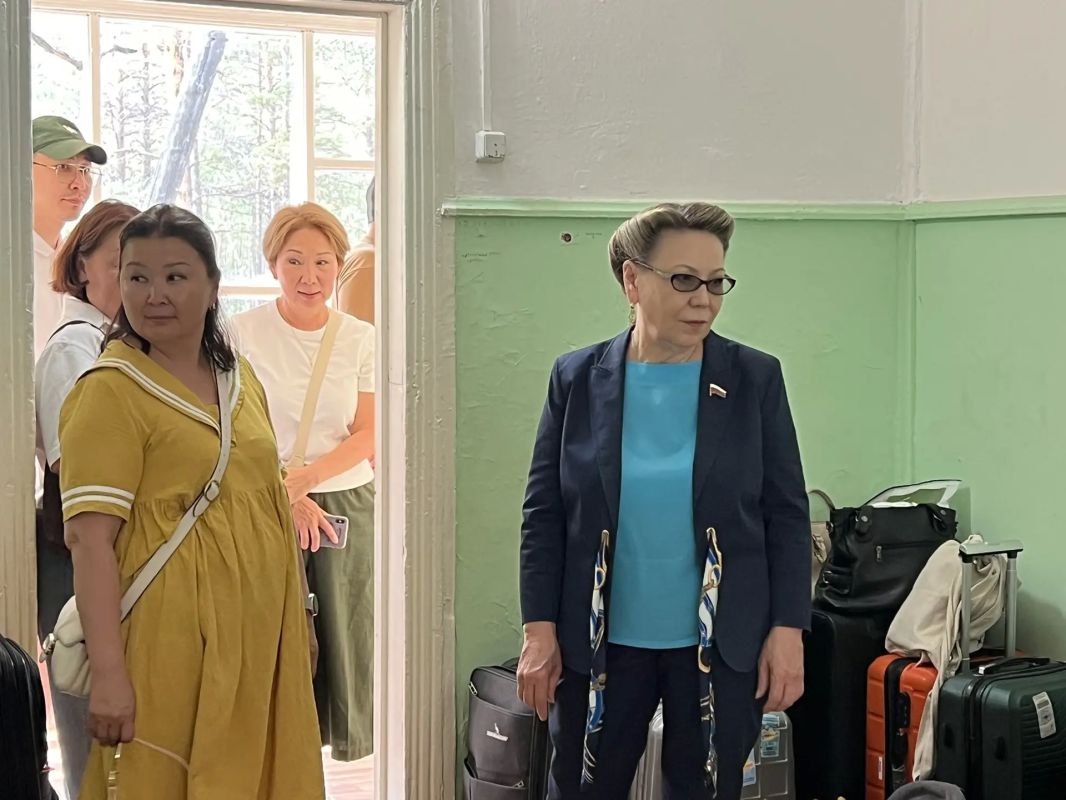 Галина Данчикова встретилась с детьми из подтопленных сел в лагере «Энергетик» Галина Данчикова встретилась с детьми из подтопленных сел в лагере «Энергетик»