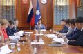 Айсен Николаев: На планерном совещании с руководством Правительства республики и Администрации Главы Республики Саха (Якутия) основное внимание уделили паводковой ситуации в Верхоянском районе, обеспечению республики...