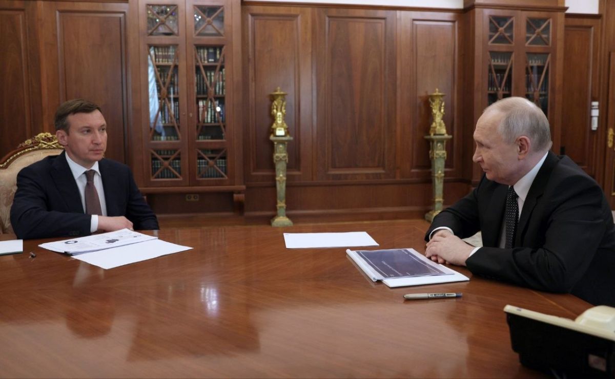 Владимир Путин провел встречу с генеральным директором АЛРОСА