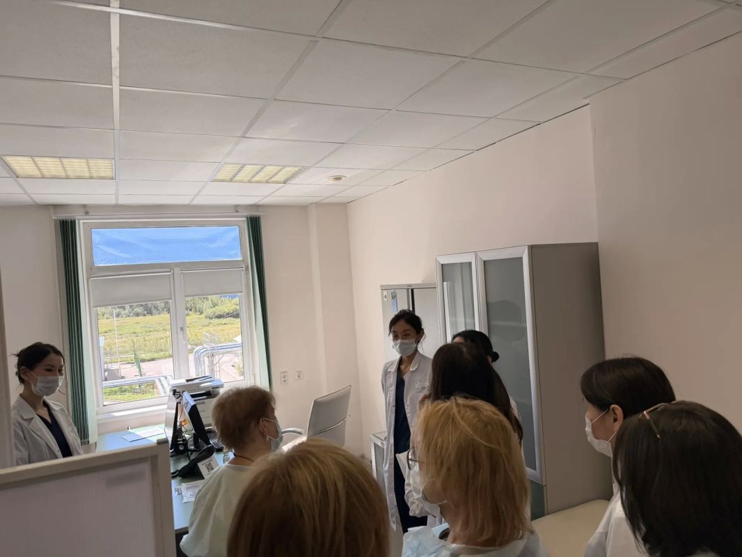 Эксперты федерального уровня оценили работу Центра СПИД и ИЗ в Якутии Эксперты федерального уровня оценили работу Центра СПИД и ИЗ в Якутии