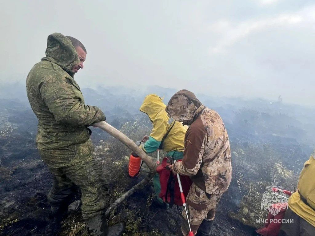 Лесные пожары в Якутии: ситуация под контролем, группировка сил усиливается Лесные пожары в Якутии: ситуация под контролем, группировка сил усиливается