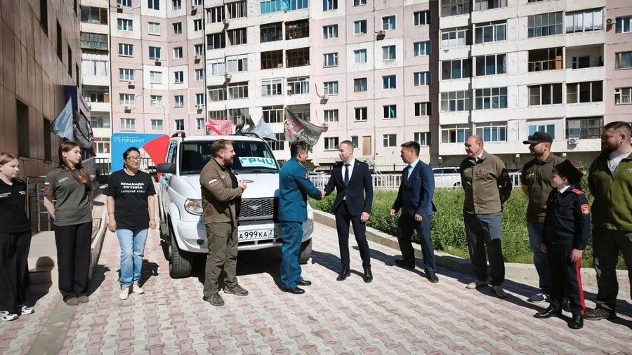 Еще один автомобиль отправят участникам СВО из Якутии Еще один автомобиль отправят участникам СВО из Якутии