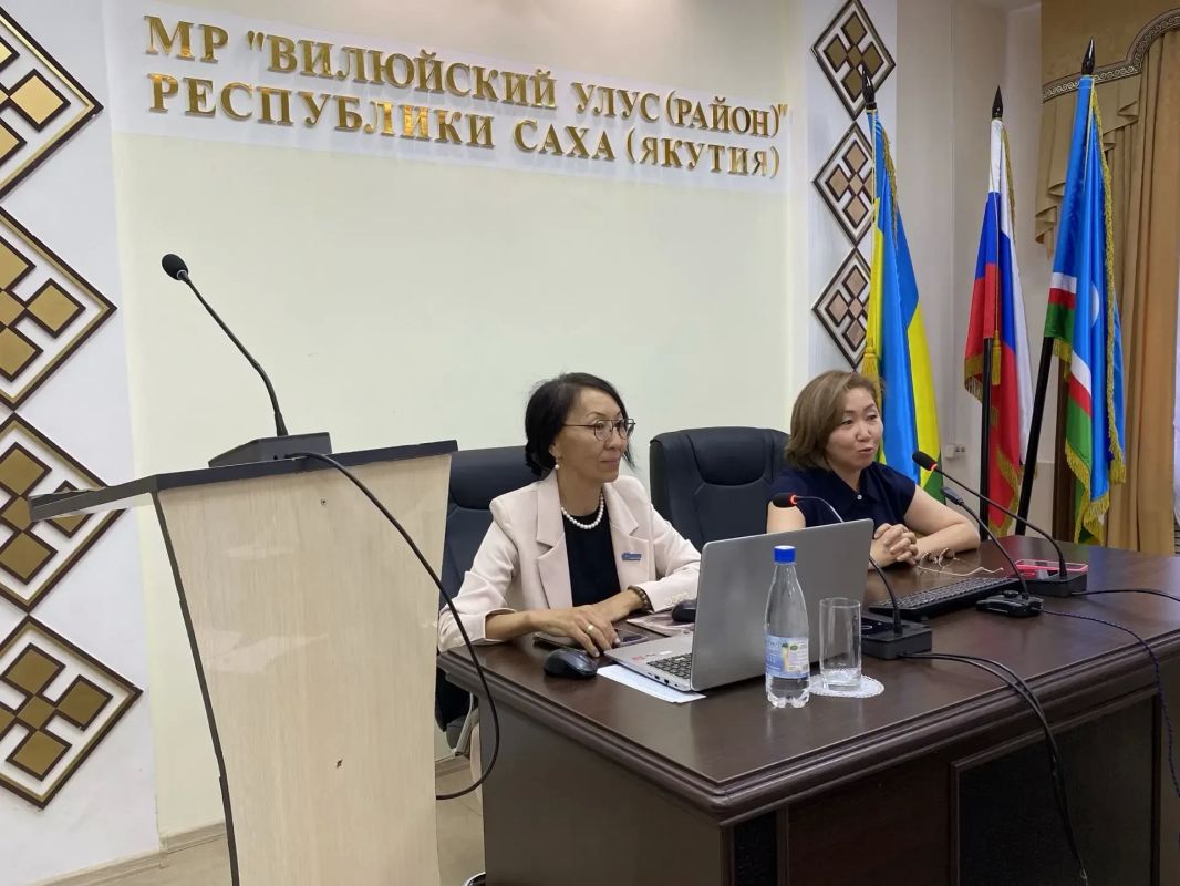 В Вилюйске прошло выездное обучение общественных наблюдателей от Общественной палаты Якутии В Вилюйске прошло выездное обучение общественных наблюдателей от Общественной палаты Якутии