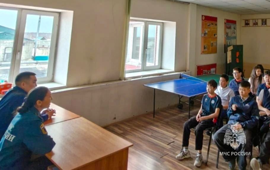 Пожарная безопасность в летних лагерях Нюрбинского района: для детей провели обучающие занятия и тренировки Пожарная безопасность в летних лагерях Нюрбинского района: для детей провели обучающие занятия и тренировки