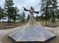 Установили памятник реке Яне