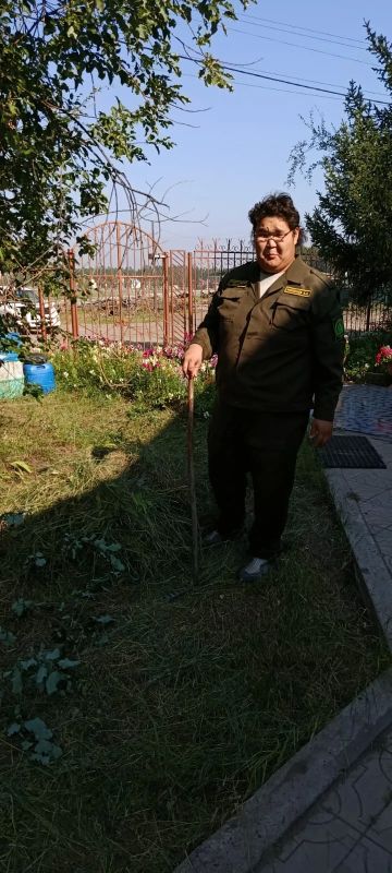 Коллектив Верхневилюйского лесничества провел экологическую акцию «Зелёный четверг» Коллектив Верхневилюйского лесничества провел экологическую акцию «Зелёный четверг»