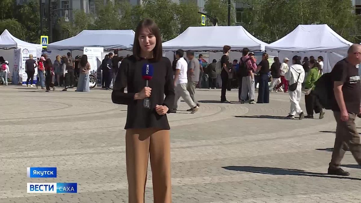 Единый день подачи документов в колледжи и техникумы прошёл в Якутске