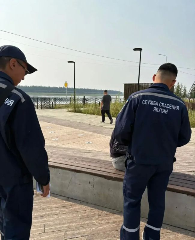 В Сунтаре спасатели провели профилактический рейд по безопасности на воде В Сунтаре спасатели провели профилактический рейд по безопасности на воде