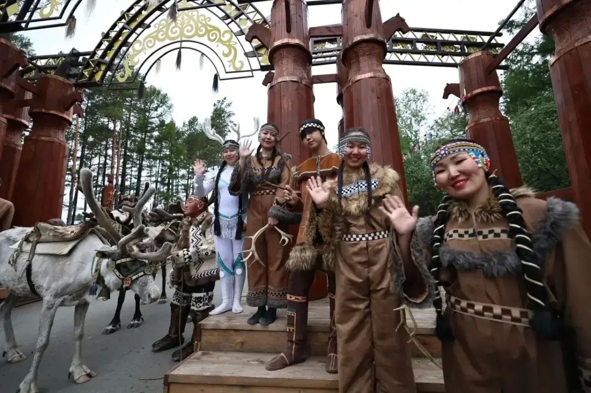С Днем коренных народов мира! С Днем коренных народов мира!