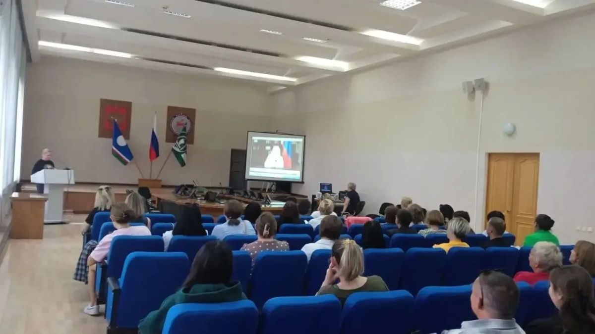 Ленская территориальная избирательная провела обучающий семинар с членами городских участковых избирательных комиссий, задействованных в проекте ИнформУИК Ленская территориальная избирательная провела обучающий семинар с членами городских участковых избирательных комиссий, задействованных в проекте ИнформУИК