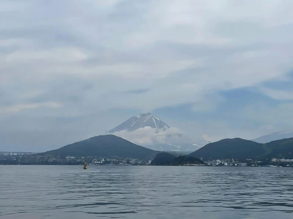 Якутские мореплаватели завершили экспедицию длиной 7,5 тысячи км Якутские мореплаватели завершили экспедицию длиной 7,5 тысячи км