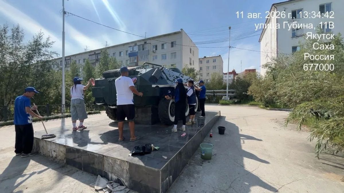 Сегодня Губинский округ, в частности сквер Рыжикова, стал местом объединения неравнодушных жителей и представителей партии «Единая Россия» для проведения масштабного субботника Сегодня Губинский округ, в частности сквер Рыжикова, стал местом объединения неравнодушных жителей и представителей партии «Единая Россия» для проведения масштабного субботника