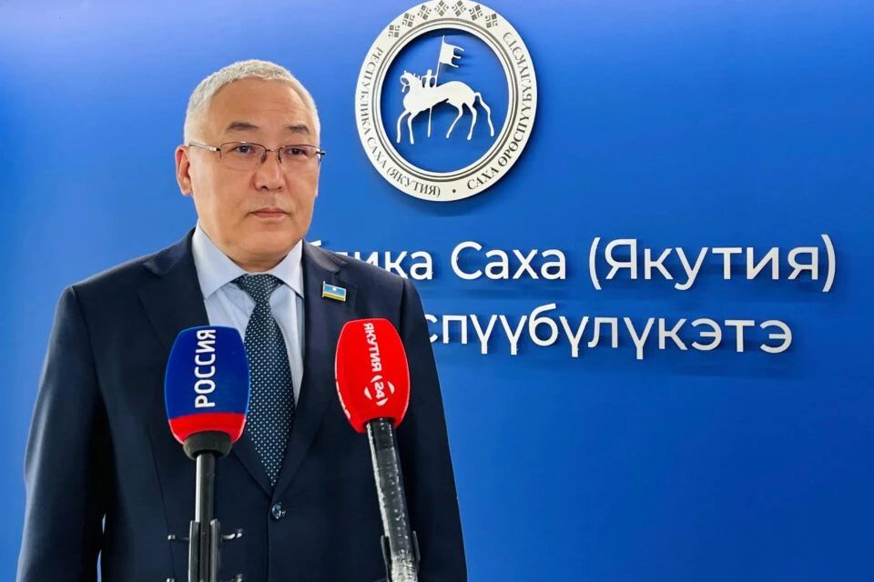 Дмитрий Лепчиков возглавил медиарейтинг министров Якутии в июле