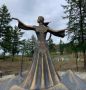 «Танцующая Яна»: как изгибы реки превратились в скульптуру
