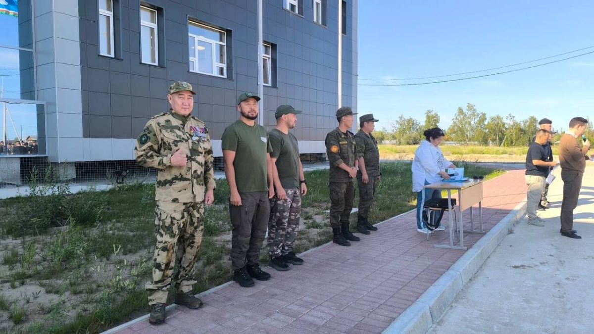 ЯКУТСКИЕ ВЕТЕРАНЫ ПРОДОЛЖАЮТ ПРОВОДИТЬ УРОКИ МУЖЕСТВА В РАМКАХ ВСЕРОССИЙСКОЙ АКЦИИ «СЛУЖУ ОТЕЧЕСТВУ» ЯКУТСКИЕ ВЕТЕРАНЫ ПРОДОЛЖАЮТ ПРОВОДИТЬ УРОКИ МУЖЕСТВА В РАМКАХ ВСЕРОССИЙСКОЙ АКЦИИ «СЛУЖУ ОТЕЧЕСТВУ»