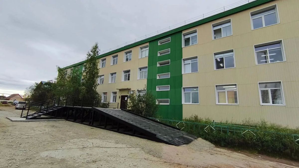 Здравоохранение. В Хангаласской ЦРБ открыли новую эстакаду для приемного отделения Ввод в эксплуатацию новой подъездной эстакады к приемному отделению стационара районной больницы в г. Покровске стал важным шагом в... Здравоохранение. В Хангаласской ЦРБ открыли новую эстакаду для приемного отделения Ввод в эксплуатацию новой подъездной эстакады к приемному отделению стационара районной больницы в г. Покровске стал важным шагом в...