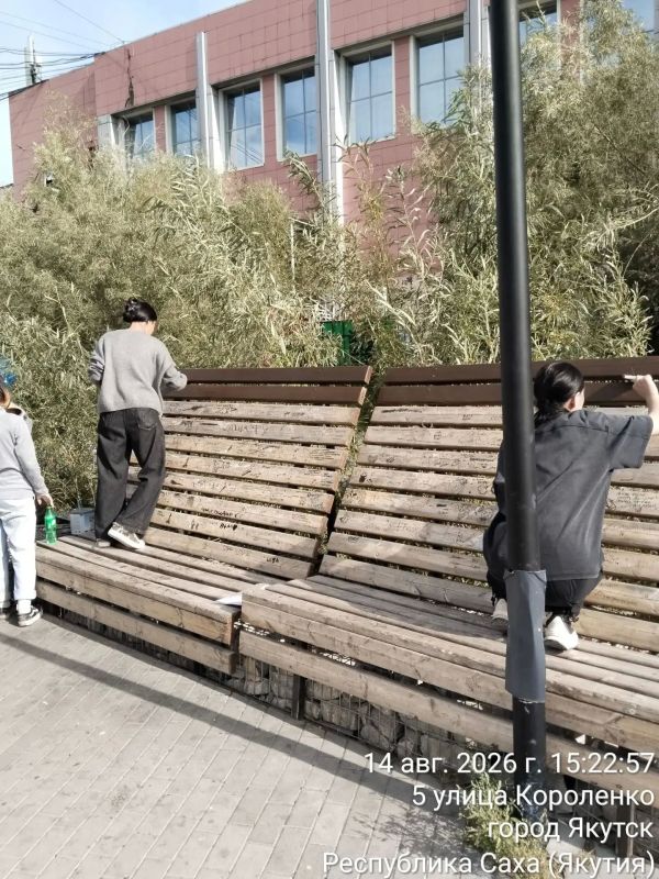 Субботник на озере Талое. Сегодня также проведён субботник на набережной озера Талое Субботник на озере Талое. Сегодня также проведён субботник на набережной озера Талое