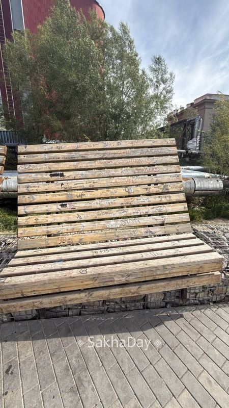 #пишут Талое озеро общественное место для отдыха и прогулок , которое построили совсем недавно, но сегодня оно находится в очень плохом состоянии #пишут Талое озеро общественное место для отдыха и прогулок , которое построили совсем недавно, но сегодня оно находится в очень плохом состоянии
