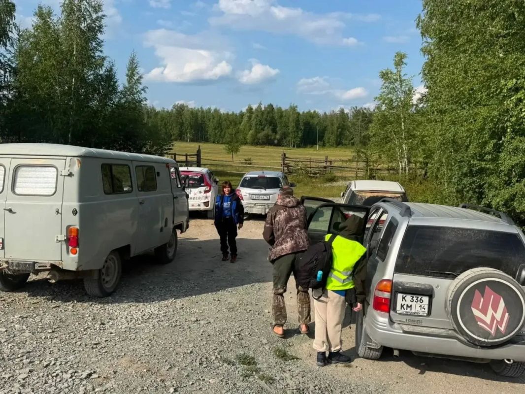 Вчера, 15 августа, волонтеры поискового отряда «Тайга» Якутского республиканского мониторингового центра помощи пропавшим и пострадавшим детям оказали содействие спасателям Службы спасения РС (Я) Вчера, 15 августа, волонтеры поискового отряда «Тайга» Якутского республиканского мониторингового центра помощи пропавшим и пострадавшим детям оказали содействие спасателям Службы спасения РС (Я)