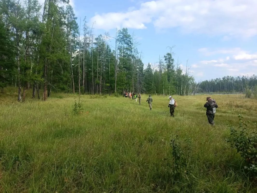 Вчера, 15 августа, волонтеры поискового отряда «Тайга» Якутского республиканского мониторингового центра помощи пропавшим и пострадавшим детям оказали содействие спасателям Службы спасения РС (Я) Вчера, 15 августа, волонтеры поискового отряда «Тайга» Якутского республиканского мониторингового центра помощи пропавшим и пострадавшим детям оказали содействие спасателям Службы спасения РС (Я)