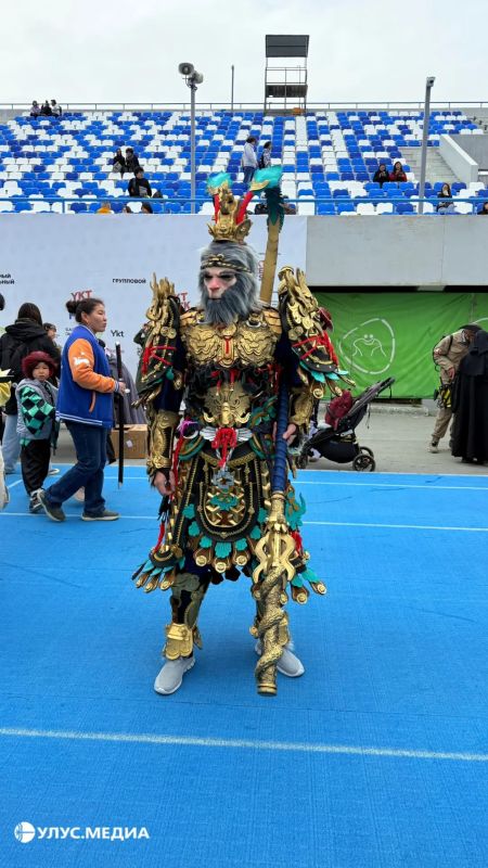 Делимся ещё яркими костюмами с Ykt Geek Fest! Делимся ещё яркими костюмами с Ykt Geek Fest!