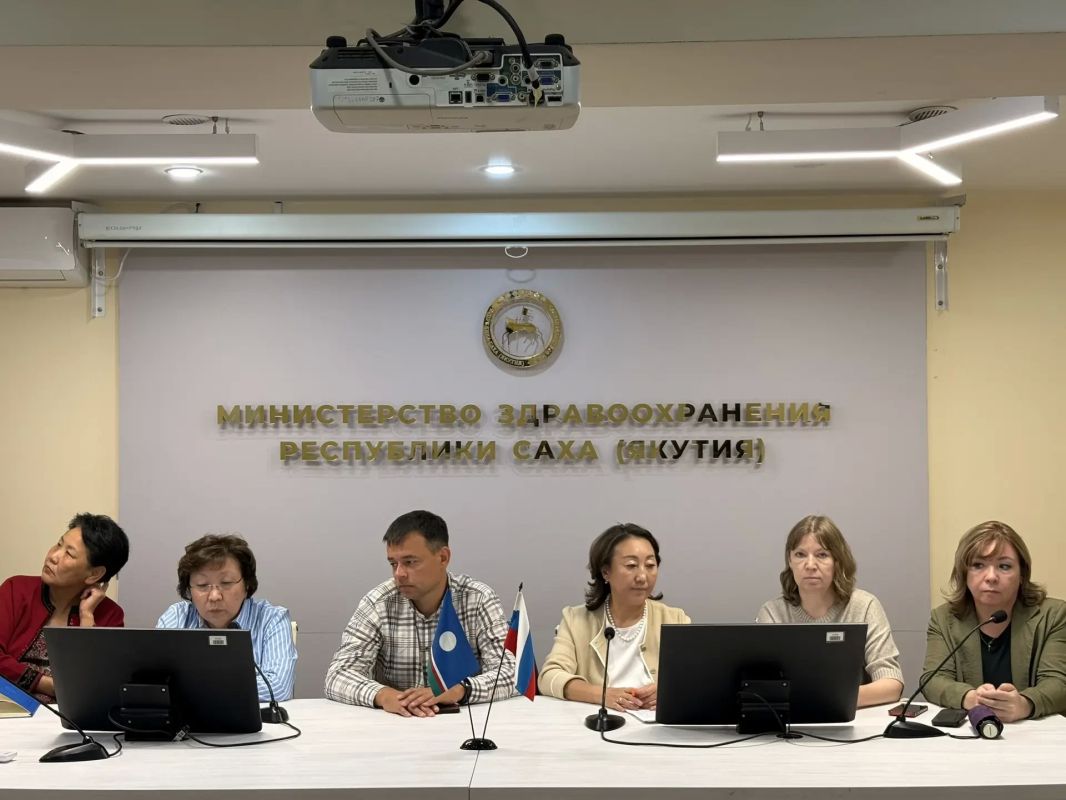 В Минздраве Якутии в режиме видеоконференцсвязи состоялось совещание с руководством Иркутского филиала ФГАУ «НМИЦ МНТК “Микрохирургия глаза” имени академика С. Н. Федорова» Минздрава России