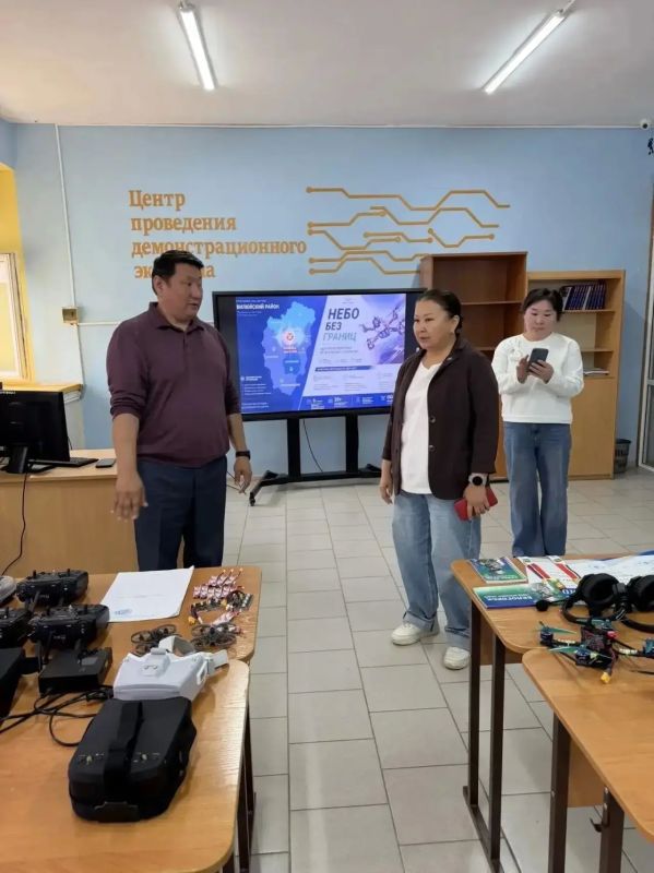 Министр Нюргуна Соколова оценила роль Вилюйского Центра беспилотников в подготовке кадров