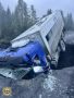 В Якутии «КамАЗ» провалился под размытую дождями трассу — водитель погиб